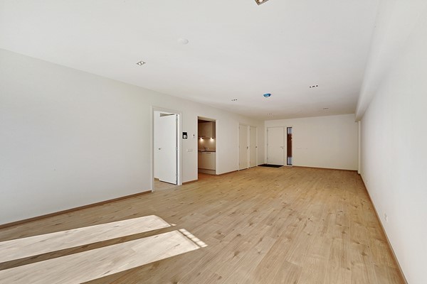 Medium property photo - President Kennedyplantsoen 23, 1079 SK Amsterdam